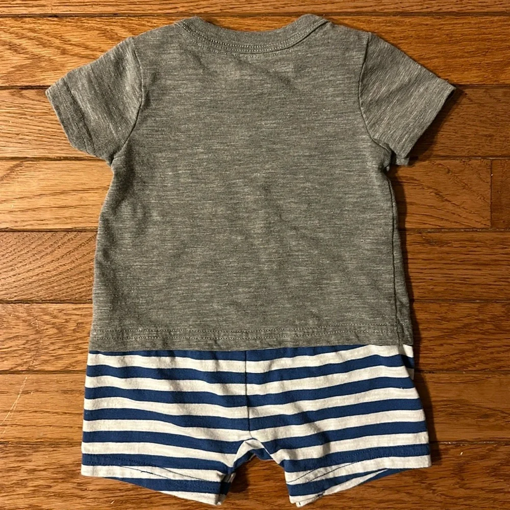 👶🏻 CHEROKEE Onesie size 0-3 months boy blue gray stripes baby onesie EUC